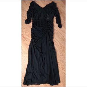 Adrianna Papell Black Long V Neck Gown Dress